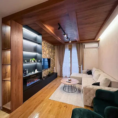 Apartment Zlatilux