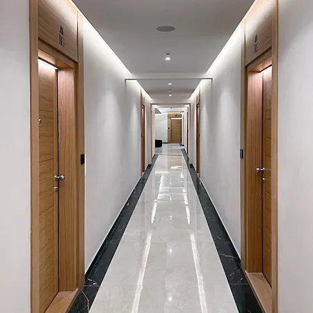 Zlatilux Apartament *